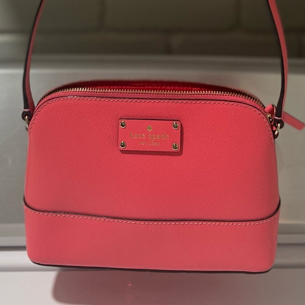 ❗️SALE❗️$198 Kate Spade cross body bag